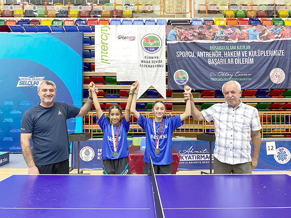 MASA TENİSİNDE BÜYÜK BAŞARI