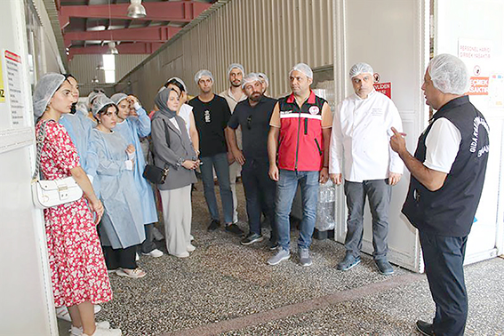 STAJYER ÖĞRENCİLERE UYGULAMALI EĞİTİM