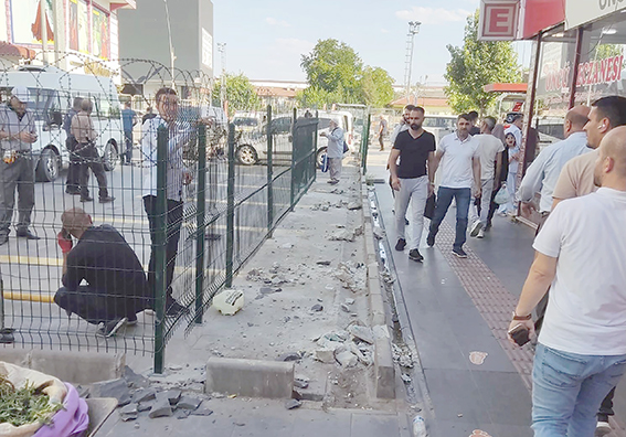 YÜRÜYÜŞ ALANI GENİŞLETİLDİ