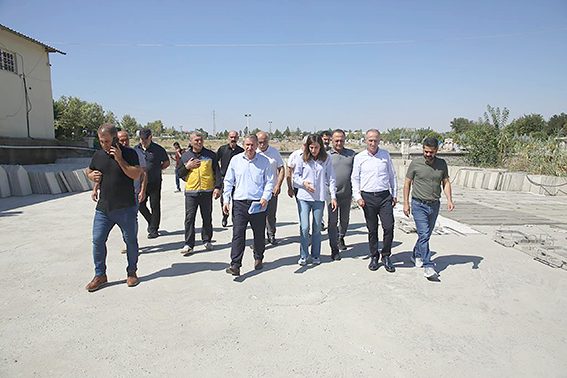 ASRİ MEZARLIĞA HİZMET BİNASI YAPILACAK