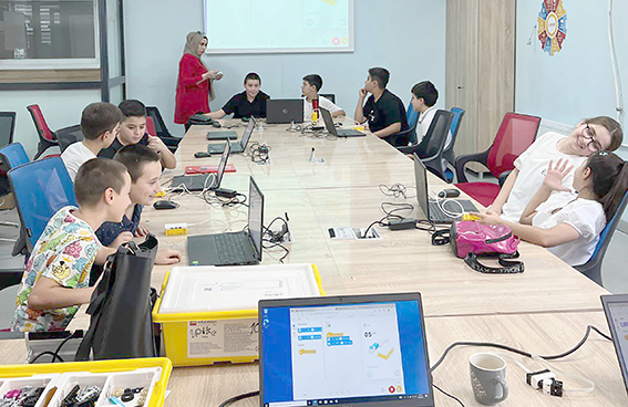 DENEYAP YAZ OKULU DERSLERİ BAŞLADI