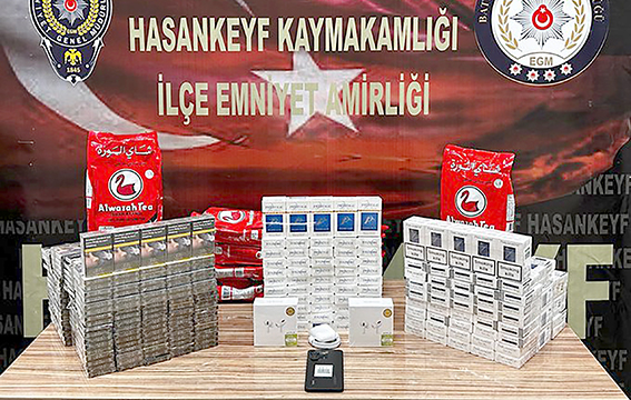 GÜMRÜK KAÇAĞI EŞYALAR ELE GEÇİRİLDİ