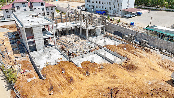 HALK KÜTÜPHANESİ İNŞAATI TÜM HIZIYLA YÜKSELİYOR