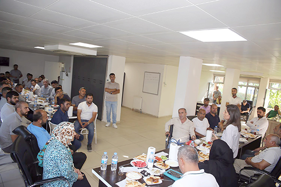 “HALKIMIZA HİZMET BORCUMUZ VAR”