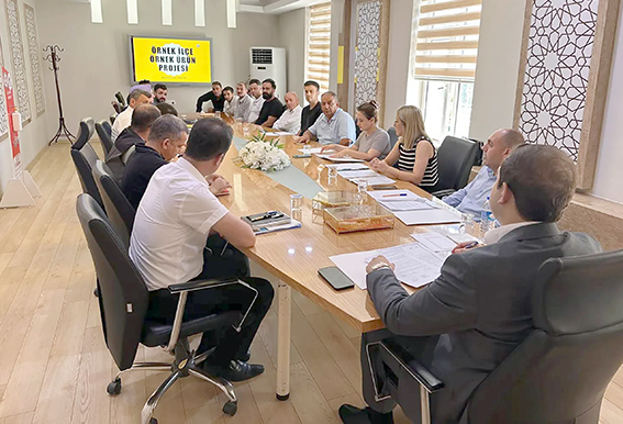 ÖRNEK ÜRÜN ÖRNEK İLÇE TOPLANTISI GERÇEKLEŞTİRİLDİ