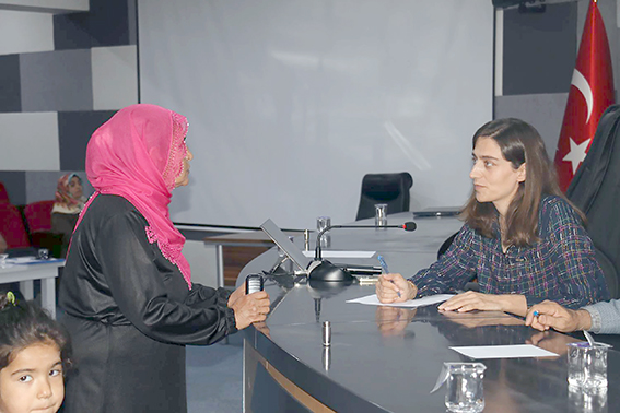 VATANDAŞLARIN TALEPLERİNİ DİNLEDİ