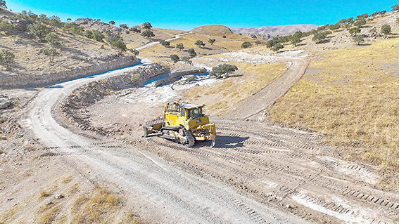 584 KM ARAZİ YOLU KULLANIMA AÇILDI