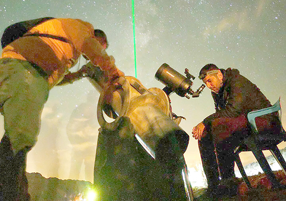 MERETO ZİRVESİ’NDE AYI GÖZLEMLEDİLER