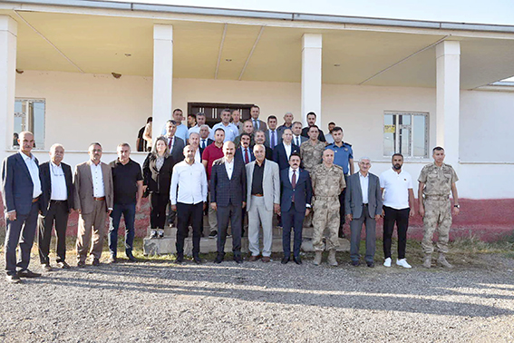 SABAH 7’DE 12 KÖYE ZİYARET