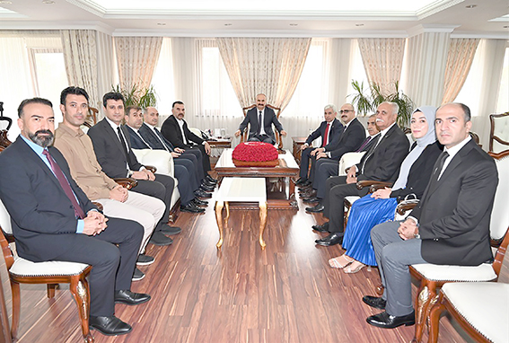 VALİ CANALP, KUTLAMA KOMİTESİNİ KABUL ETTİ