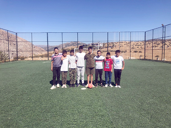 YENİ HALI SAHA KULLANIMA AÇILDI