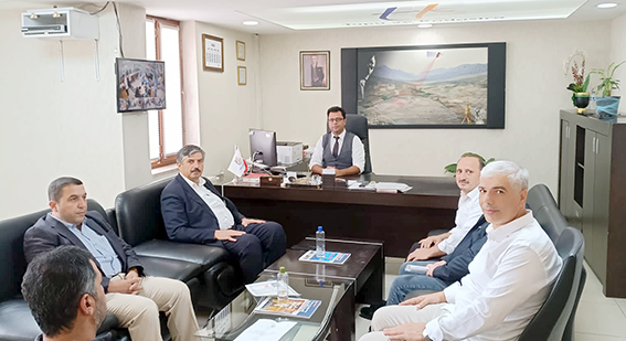 BAŞKAN ÇİFTÇİ, ESNAFIN TAPU SORUNLARINI ÇÖZMEK İÇİN ÇALIŞIYOR