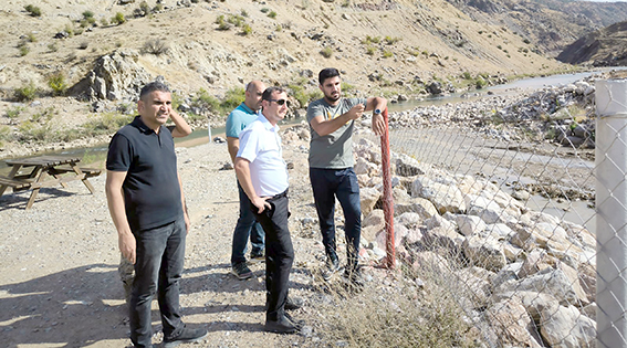 DEREBOYU TAŞ TAHKİMATI ÇALIŞMALARINA BAŞLANDI