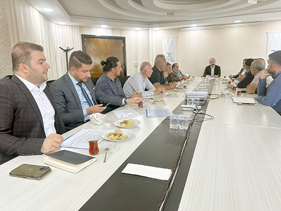 DİCLE ELEKTRİK, MUHTARLARI DİNLEDİ