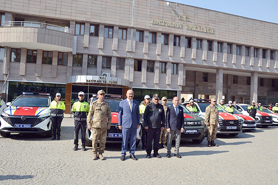 EMNİYET VE JANDARMAYA 19 ARAÇ TAHSİS EDİLDİ