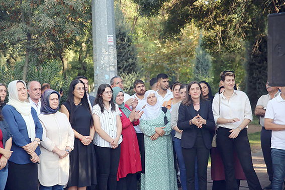 İLK KÜRTÇE KİTAP FUARI BAŞLADI