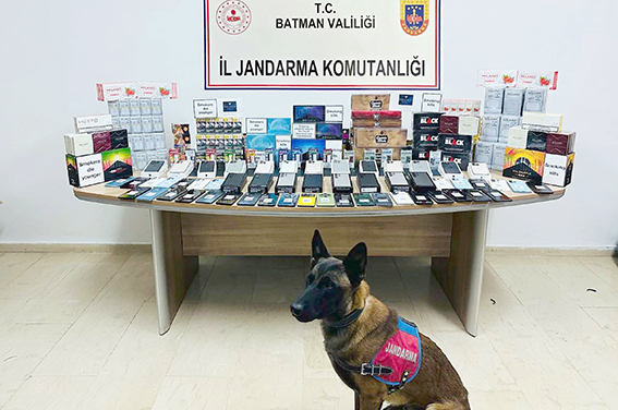 1 MİLYON 750 BİN TL’LİK KAÇAK EŞYA ELE GEÇİRİLDİ