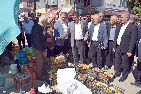 MİLLETVEKİLİ NASIROĞLU, HALKLA İÇ İÇE OLMAYI SÜRDÜRÜYOR