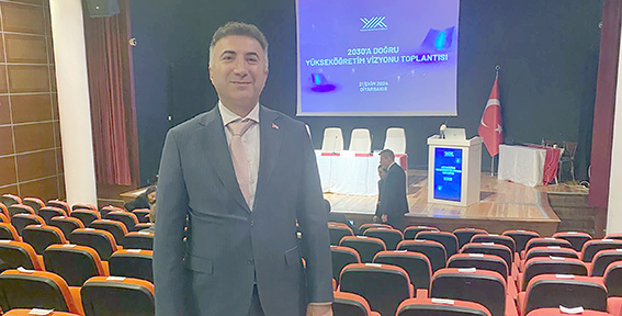 REKTÖR DEMİR, VİZYON TOPLANTISINA KATILDI