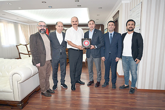 TÜRKİYE JUDO FEDERASYONU BAŞKANI’NDAN VALİ CANALP’E ZİYARET