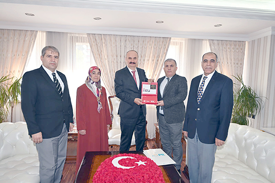 VALİ CANALP’A 184. YIL ZİYARETİ