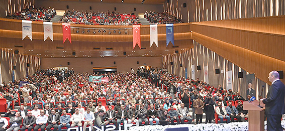 “ÜRETKEN BİR EKONOMİYE SAHİP OLMANIZ GEREKİYOR”