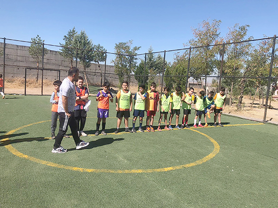 19 MAYIS HALILARI GÜLTEPE’YE HALI SAHA OLDU