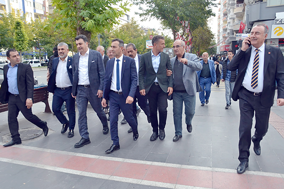 ZEYNEL EMRE “GERÇEK SORUNLARI HALKIMIZA ANLATACAĞIZ”