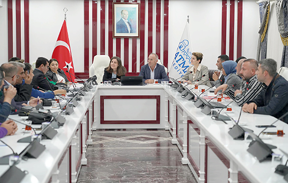 “SİZ SÖYLEYİN BİZ İCRACI OLALIM”