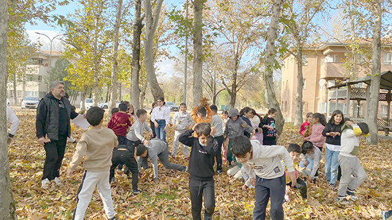 MİNİKLERİN SONBAHAR HEYECANI