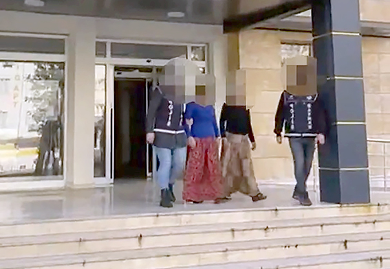 KÜLTÜR MAHALLESİ’NDE ŞÜPHELİ KADINLAR SUÇÜSTÜ YAKALANDI: 1 TUTUKLAMA