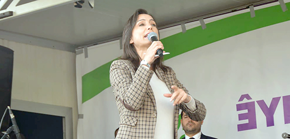 “40 YILI AŞKIN MÜCADELEMİZİ BARIŞ İÇİN VERİYORUZ”