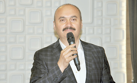 “ÖĞRETMENLERİMİZ ÇOCUKLARIMIZIN REHBERİDİR”