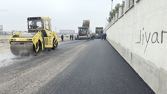 1,5 AYDA 7 BİN 335 TON ASFALT SERİMİ GERÇEKLEŞTİ