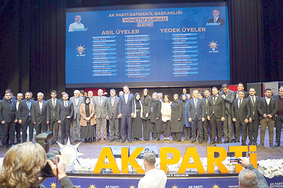 AK PARTİ 8. OLAĞAN İL KONGRESİ GERÇEKLEŞTİ