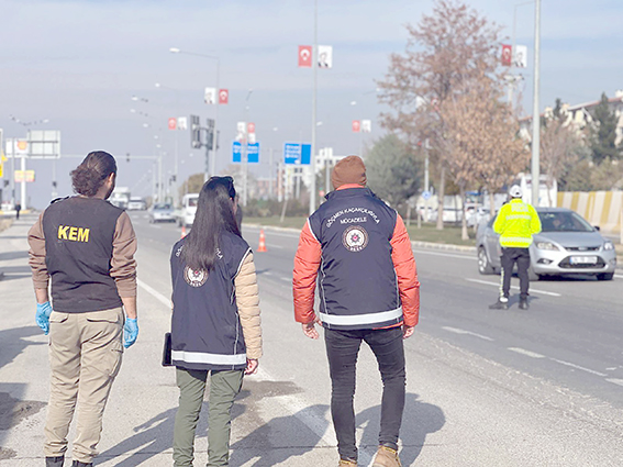 BATMAN’DA 933 ŞAHIS SORGULANDI