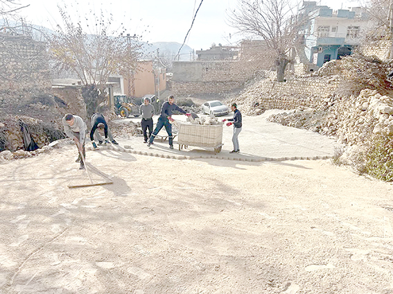 GERCÜŞ’TE PARKE TAŞI ÇALIŞMALARI TAMAMLANDI