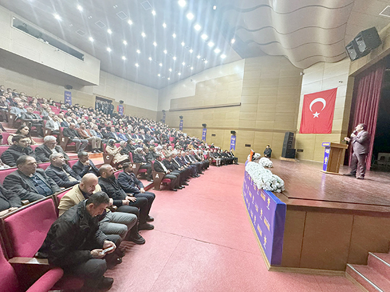 İL KONGRESİ ÖNCESİ AK TEŞKİLAT BİR ARAYA GELDİ