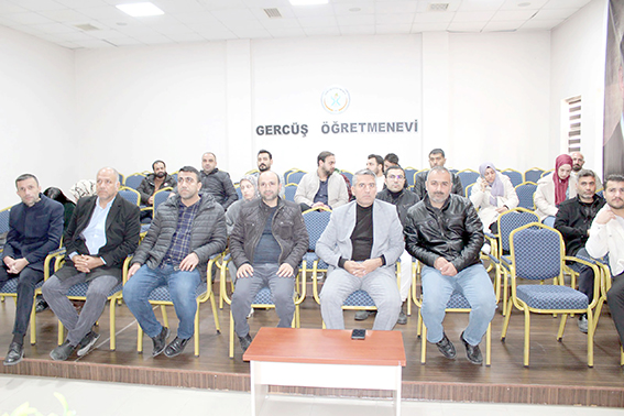 ÖĞRETMENLERE İHMAL VE İSTİSMAR ANLATILDI