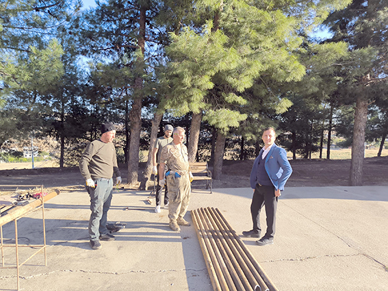 OKUL HALI SAHALARININ KALE DİREĞİ YAPIMLARI TAMAMLANDI