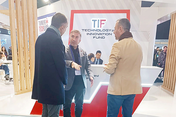 REKTÖR DEMİR, TAKE OFF GİRİŞİM ZİRVESİNE KATILDI