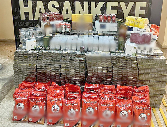 15 BİN PAKET GÜMRÜK KAÇAĞI SİGARA ELE GEÇİRİLDİ