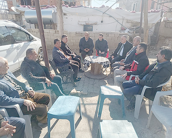 AKOBA KÖYÜ ÇİFTÇİLERİNE AYÇİÇEĞİ TARIMI ANLATILDI