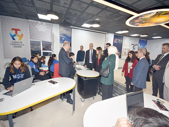 DAİRE BAŞKANI ERAL’DAN MEM’E ÇALIŞMA ZİYARETİ