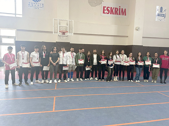 ESKRİMİN GENÇ ŞAMPİYONLARI BELLİ OLDU
