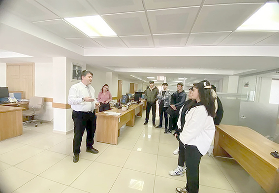 KADASTRO MÜDÜRLÜĞÜNDEN ÖĞRENCİLERİNE SEMİNER