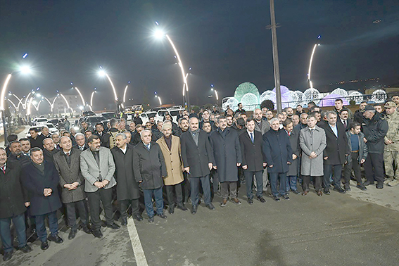 ÖZGÜRLÜK BULVARI TRAFİĞE AÇILDI