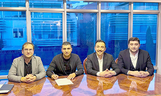 PETROLSPOR, BOZKURT İLE ANLAŞTI