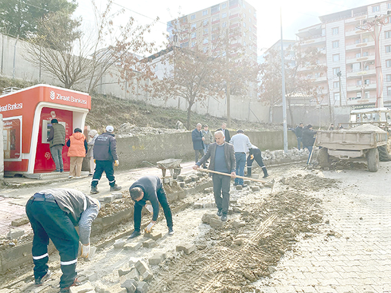 SASON’DA DOĞAL GAZ ÇALIŞMALARI TÜM HIZIYLA SÜRÜYOR