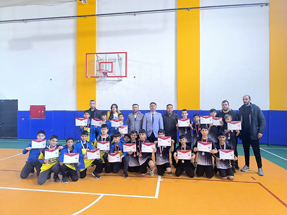 SPOR ORTAOKULU TÜRKİYE’DE BİR İLKİ BAŞARDI